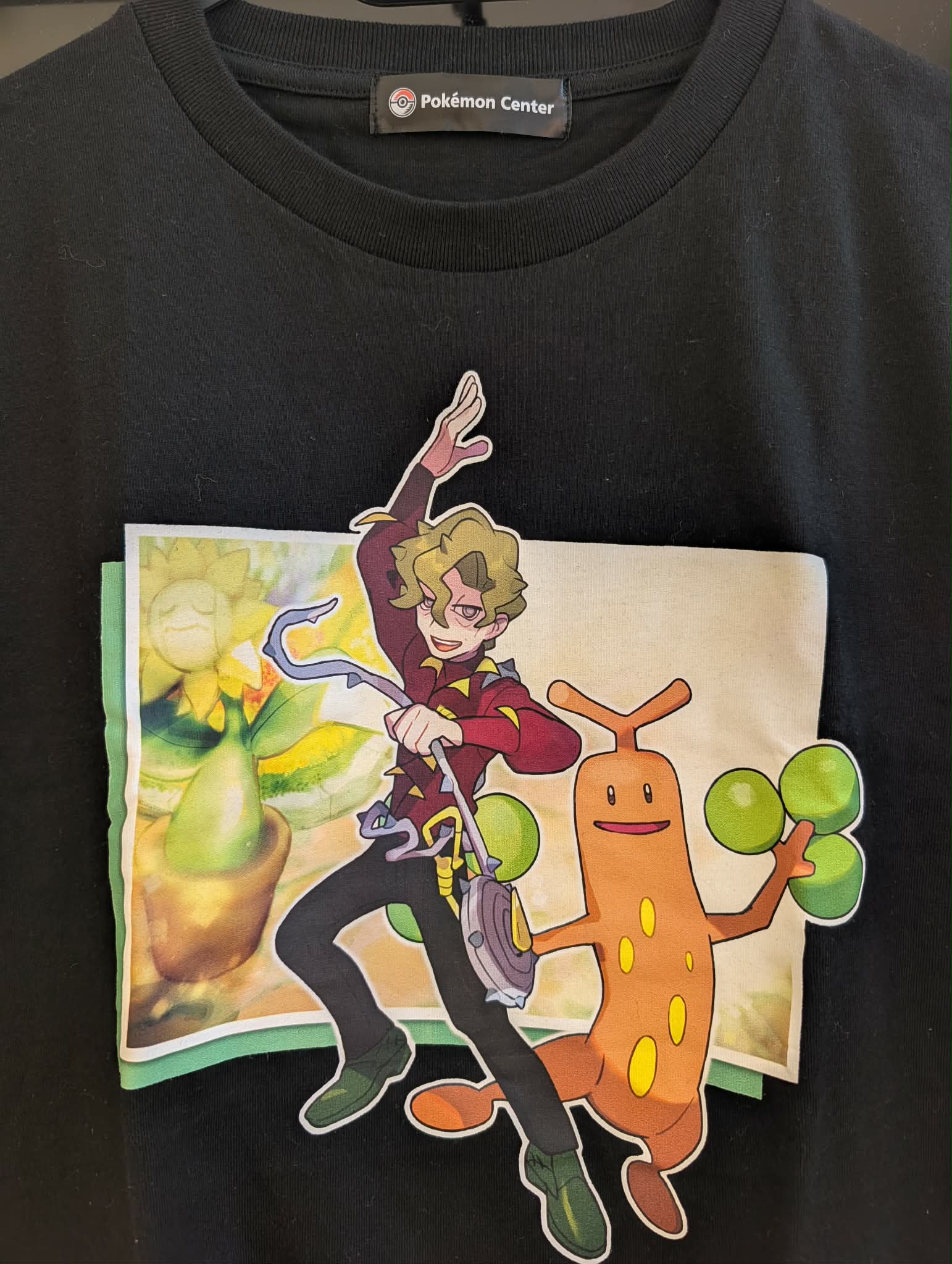 t-shirt pokemon center PAS