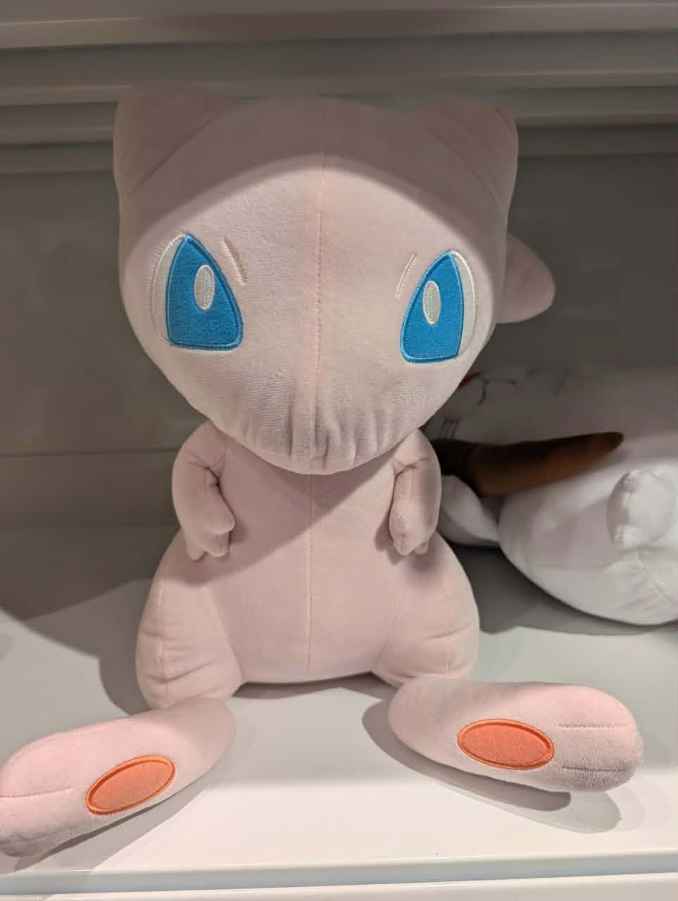 peluche mew 1