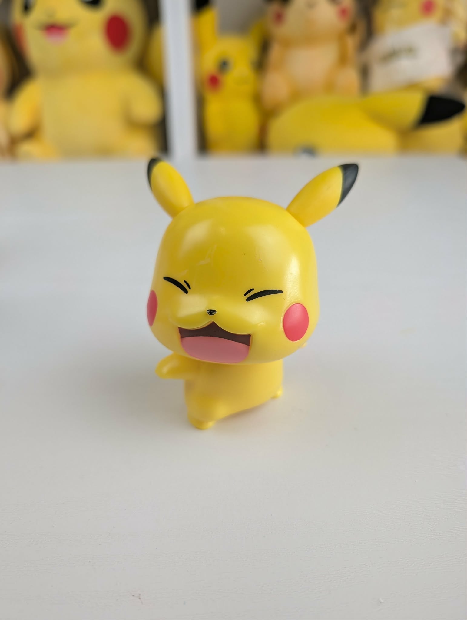 figurine pikachu 2 PAS